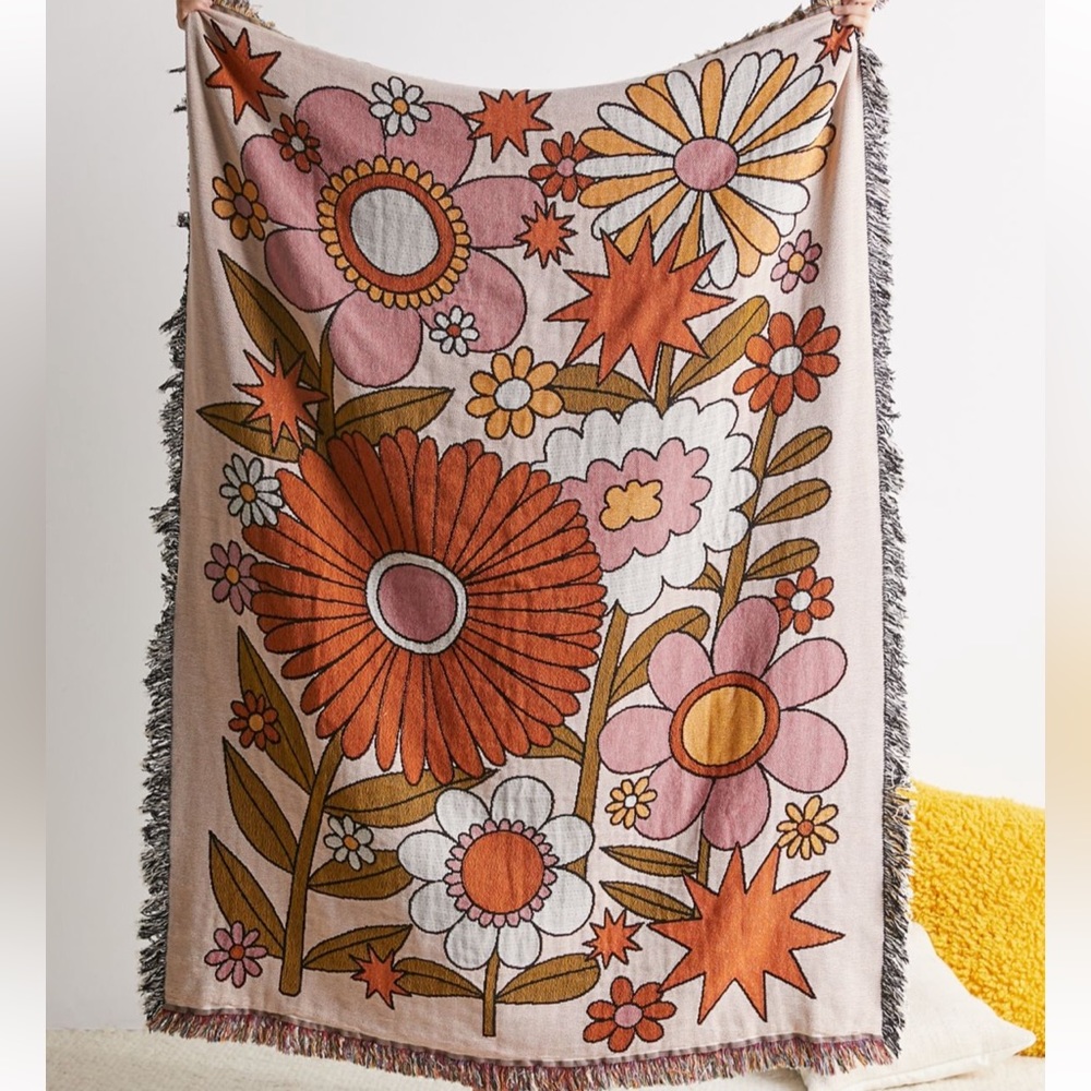 URBAN OUTFITTERS Throw Blanket Hippie Flowers